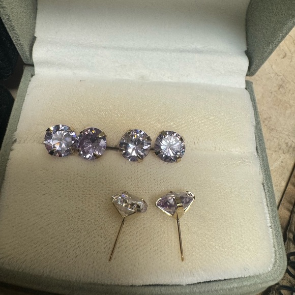 K18 Japan Gold Amethyst Stud Earrings in Silicone lock 10mm - Picture 7 of 8